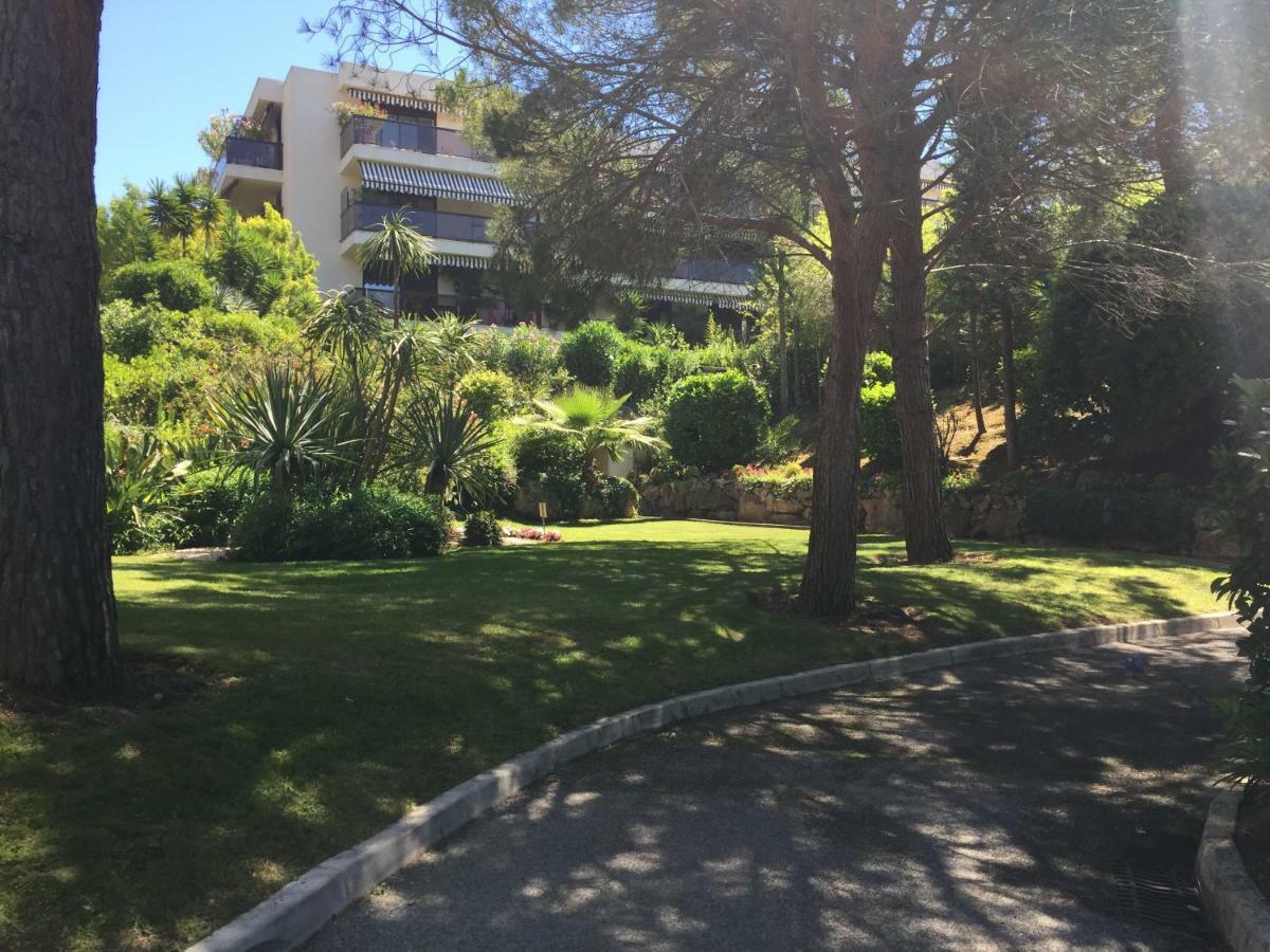Un Coin De Paradis Cannes Exteriör bild