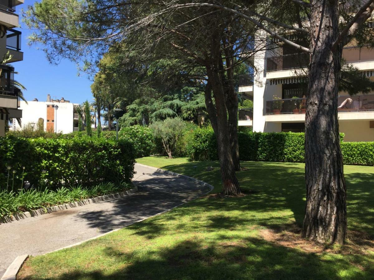Un Coin De Paradis Cannes Exteriör bild